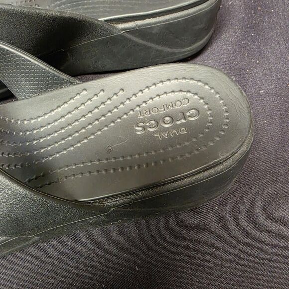 Crocs Monterey Metallic Slip on Sandals Wedge Black - Women's Size 9 - Picture 3 of 7